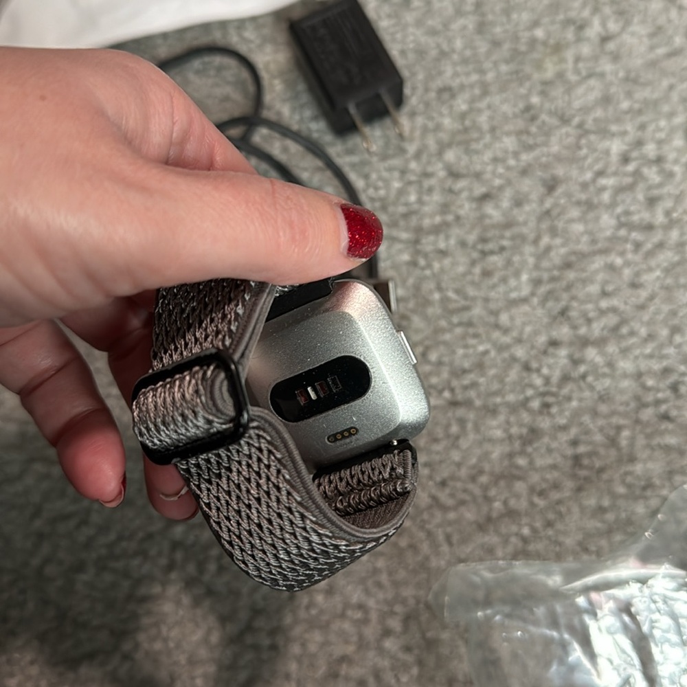 Fitbit Versa Lite - image 5